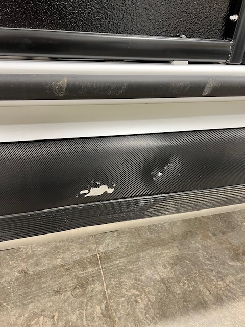 USED PREMIER SUNSATION 21' RF PONTOON W/ SEA-LEGS