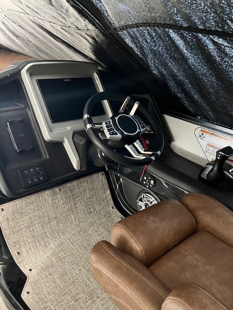 USED 2025 250 INTRIGUE RF - DL