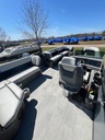 USED QWEST 2024 QWEST M-CLASS RTZ 24' TRITOON W/ 250HP HONDA 