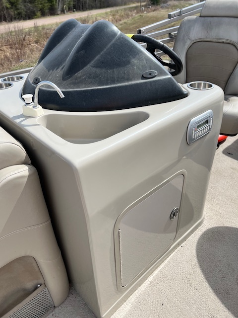 USED 2008 STARCRAFT MAJESTIC 236 W115HP MERCURY 