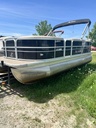 USED 2016 18' MISTY HARBOR W/50HP EVENRUDE E-TEC