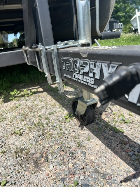 USED 2016 18' MISTY HARBOR W/50HP EVENRUDE E-TEC