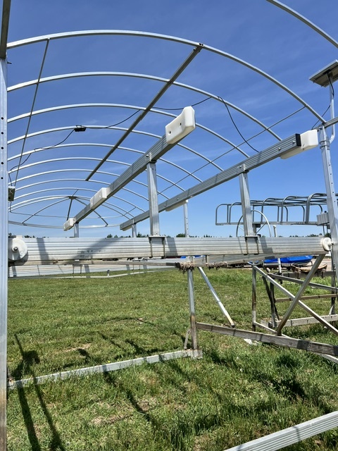 USED JB LUND 6,000# TRITOON LIFT W/28' BLACK CANOPY