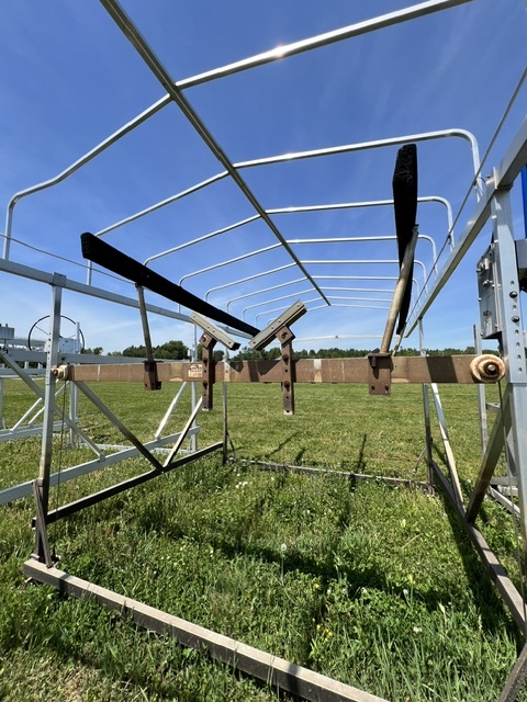 20' DOCK RITE 3,000lb Lift - Used 