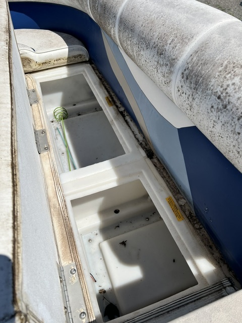USED 24' WEERES PONTOON W/40HP EVINRUDE 2-SRTOKE