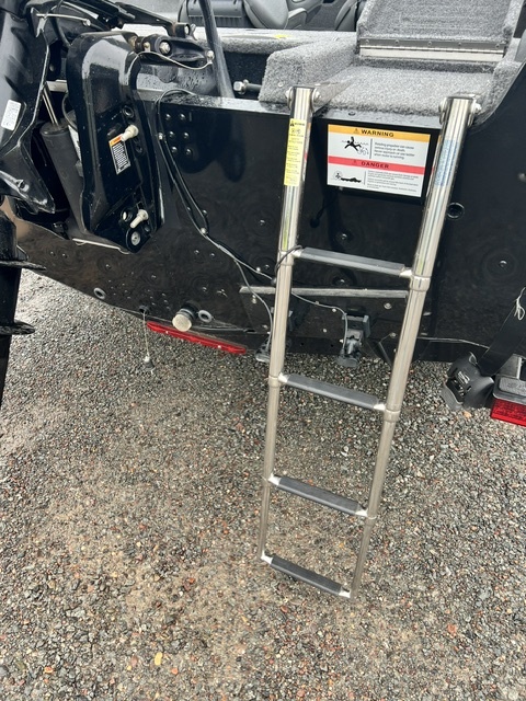 USED 2018 LUND 1875 IMPACT XS W/150HP MERCURY