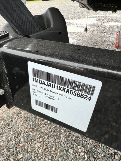USED 2018 LUND 1875 IMPACT XS W/150HP MERCURY