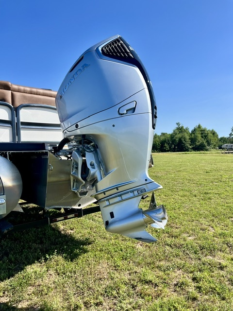 USED 2025 PREMIER 250 INTRIGUE RF - DL W/350HP HONDA