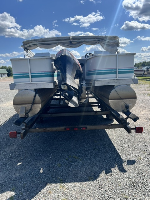 USED 1992 FORESTER 20' PONTOON W/40HP MERCURY