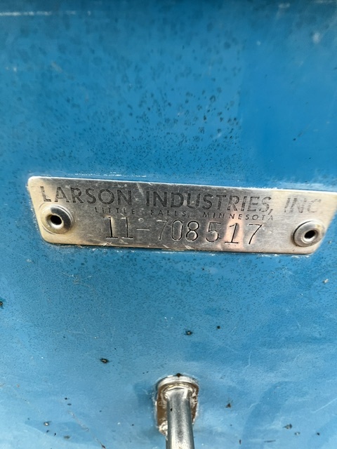 USED 1971 LARSON W/40HP HONDA