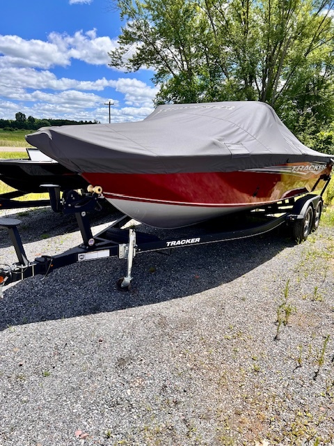 SOLD USED 2020 19' TRACKER W/150HP MERC