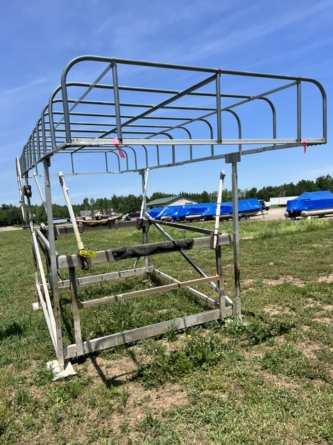 USED 1600LB SHORE MASTER CANTILEVER BOAT LIFT
